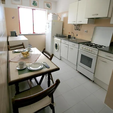 Quarto Vip Para 2 Na Caparica * كاباريكا